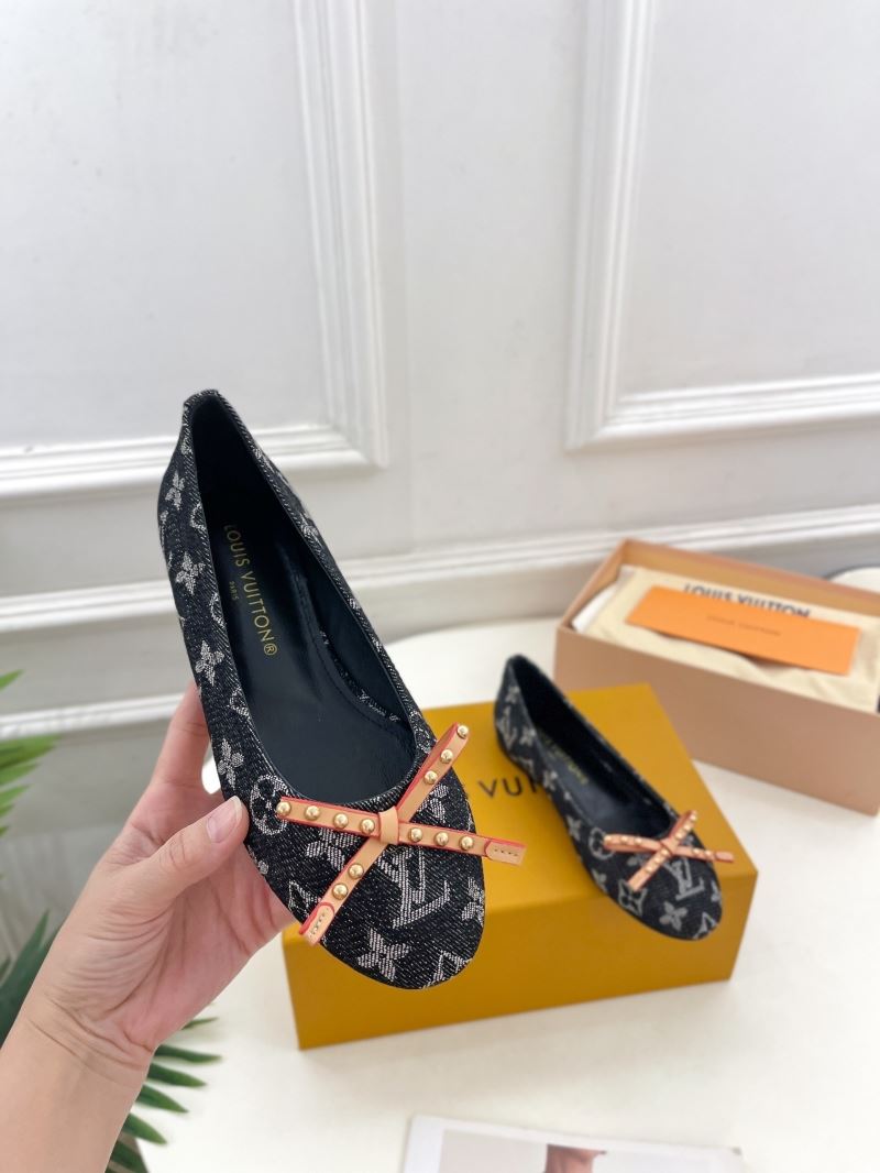 Louis Vuitton Flat Shoes